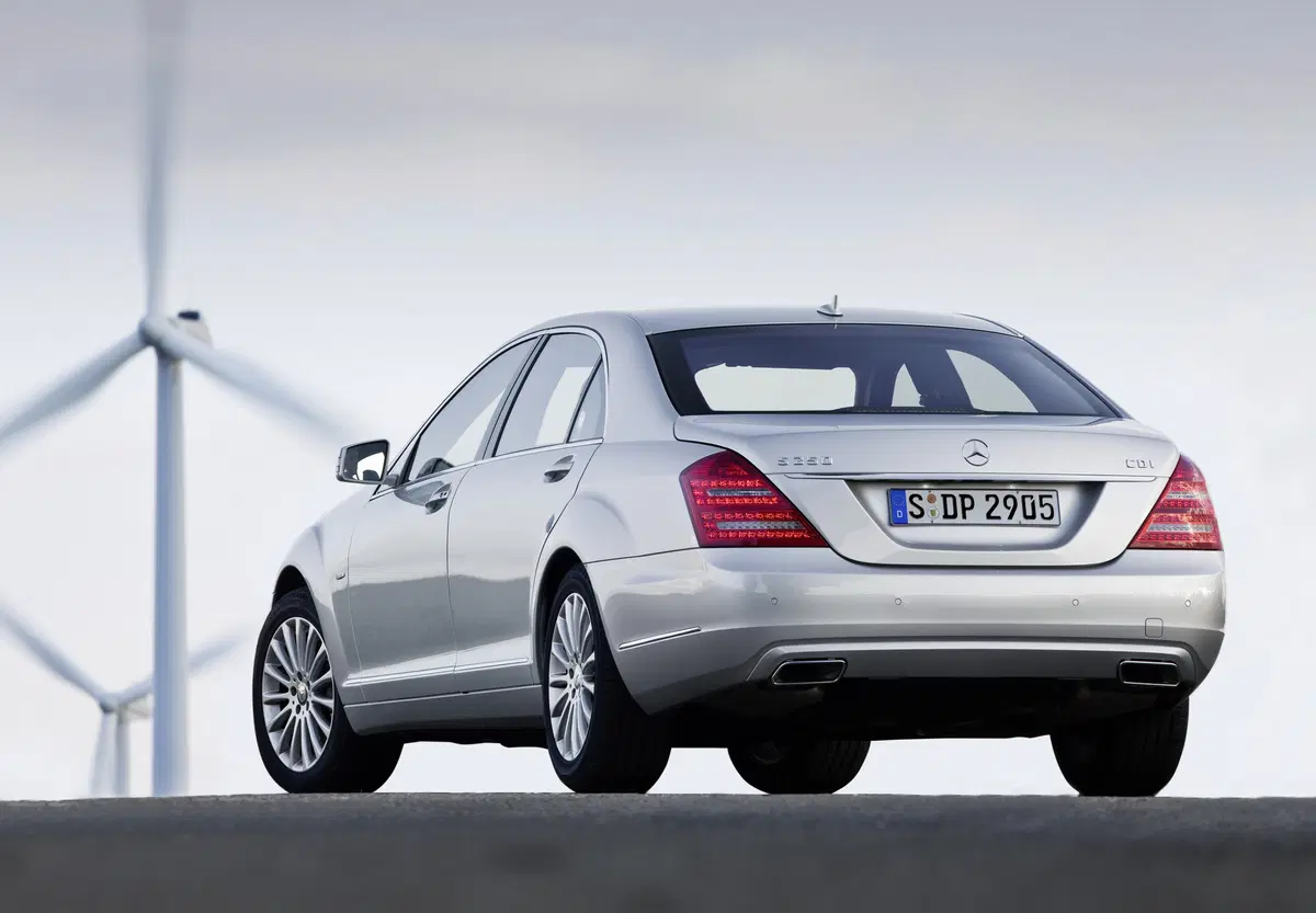 Mercedes-Benz Classe S 320 CDI 4Matic Avantgarde Lunga (33)