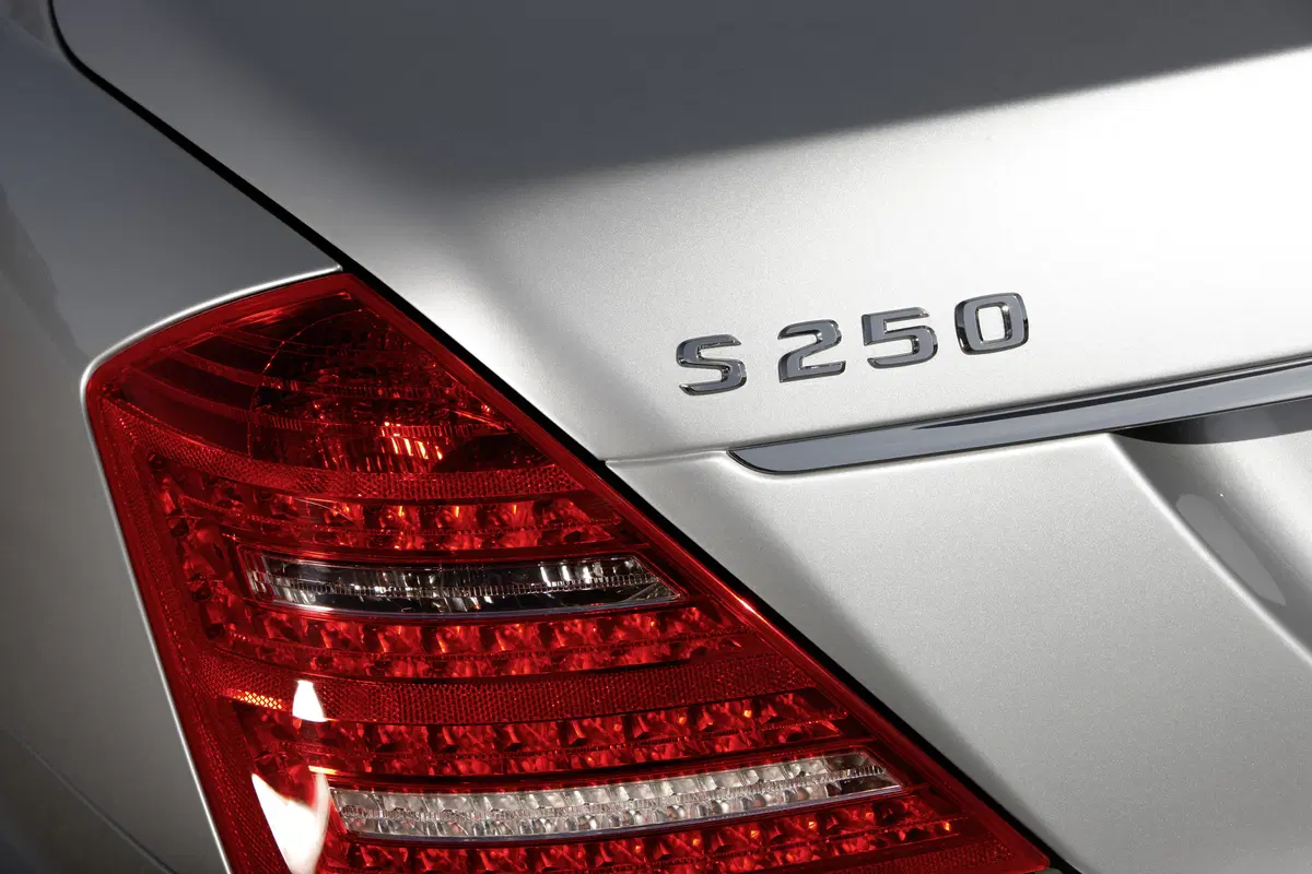 Mercedes-Benz Classe S 320 CDI 4Matic Avantgarde Lunga (37)