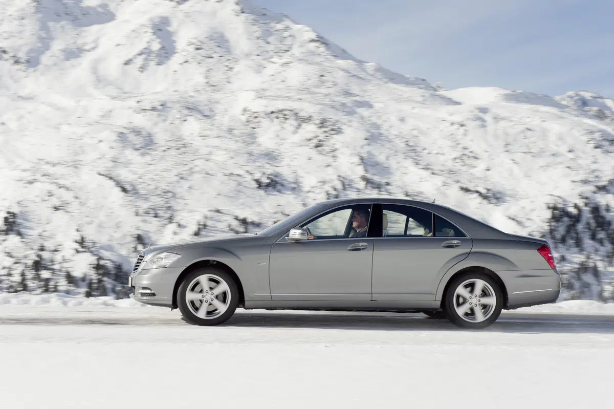 Mercedes-Benz Classe S 320 CDI 4Matic Avantgarde Lunga (46)