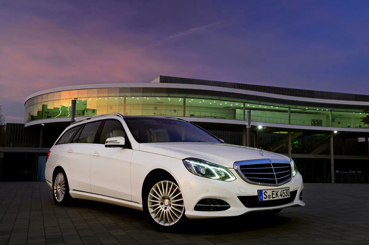 Mercedes-Benz Classe E Station Wagon 350 BlueTEC Automatic Premium (27)