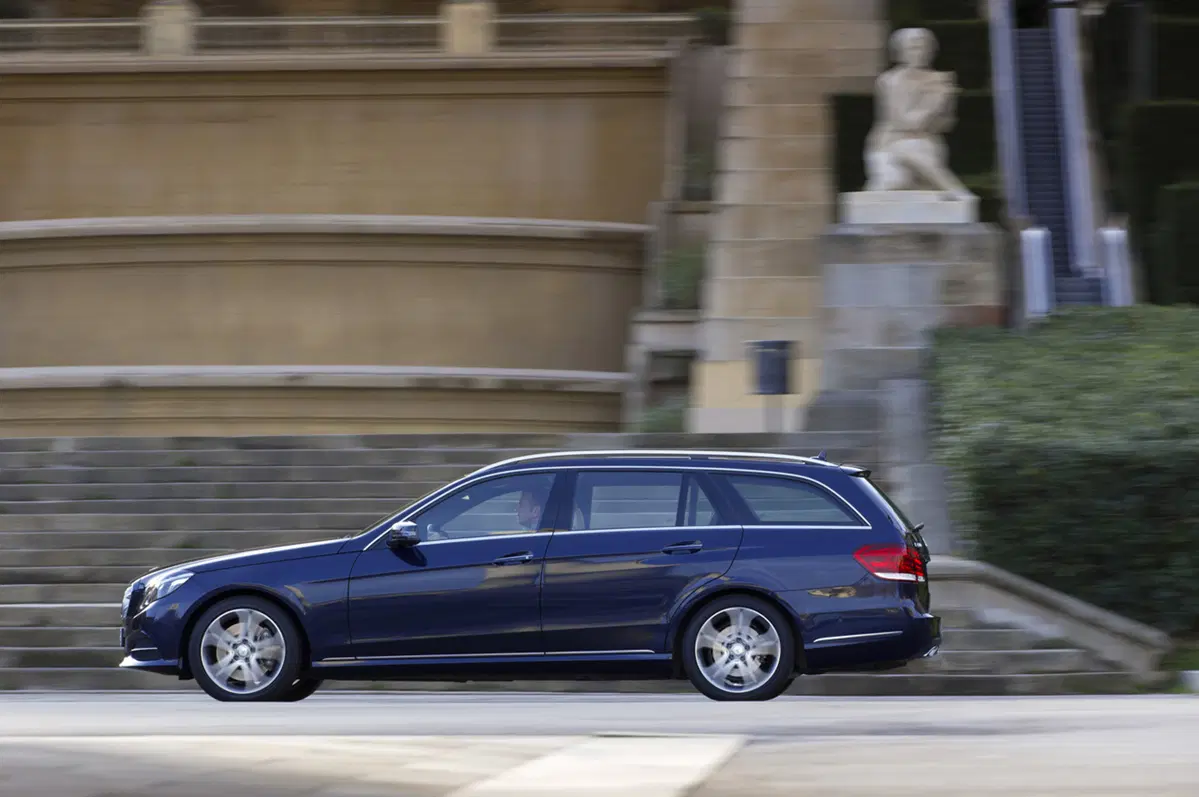 Mercedes-Benz Classe E Station Wagon 350 BlueTEC Automatic Premium (34)