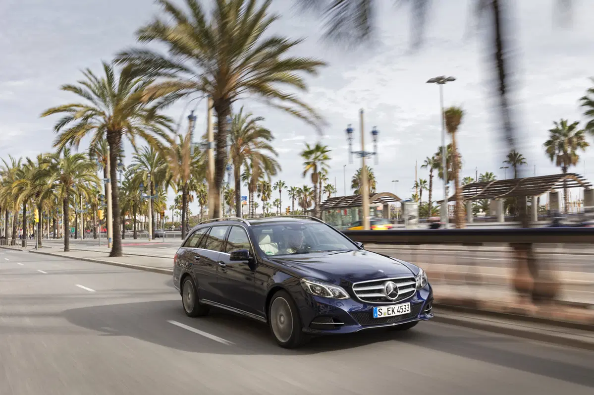 Mercedes-Benz Classe E Station Wagon 350 BlueTEC Automatic Premium (37)