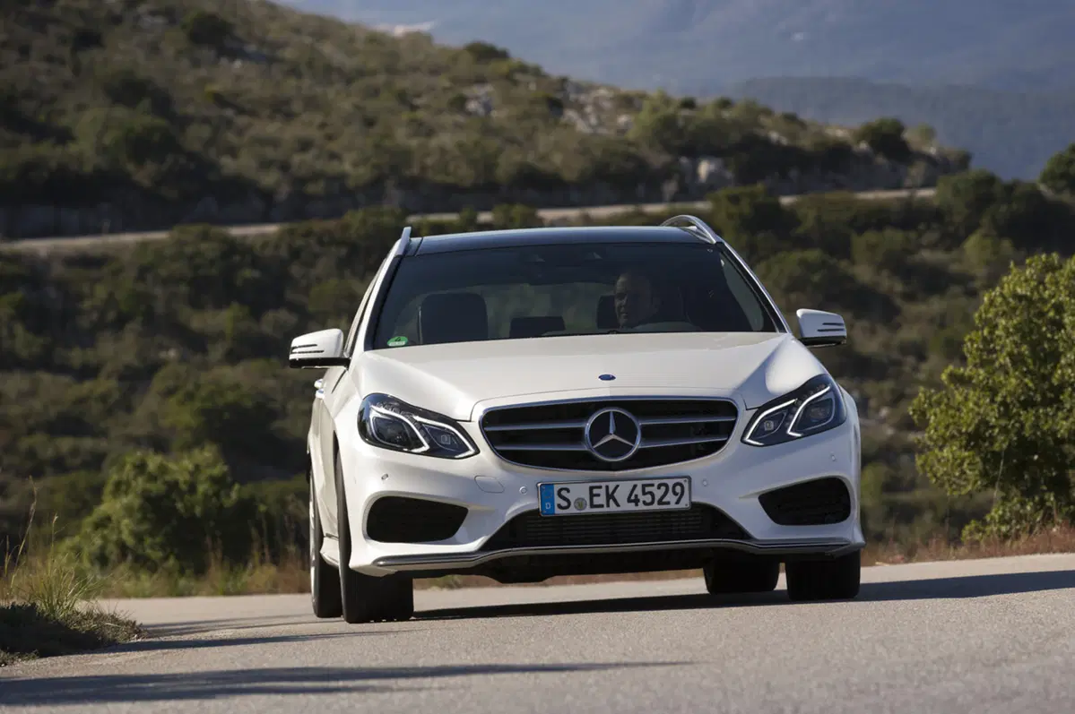 Mercedes-Benz Classe E Station Wagon 350 BlueTEC Automatic Premium (41)