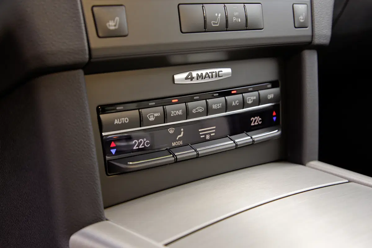 Mercedes-Benz Classe E Station Wagon 350 BlueTEC Automatic Premium (75)