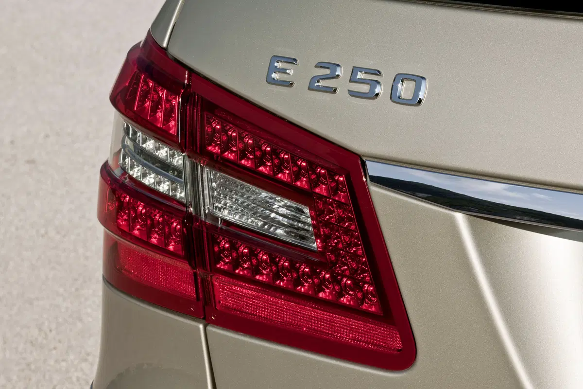 Mercedes-Benz Classe E Station Wagon 350 BlueTEC Automatic Premium (89)
