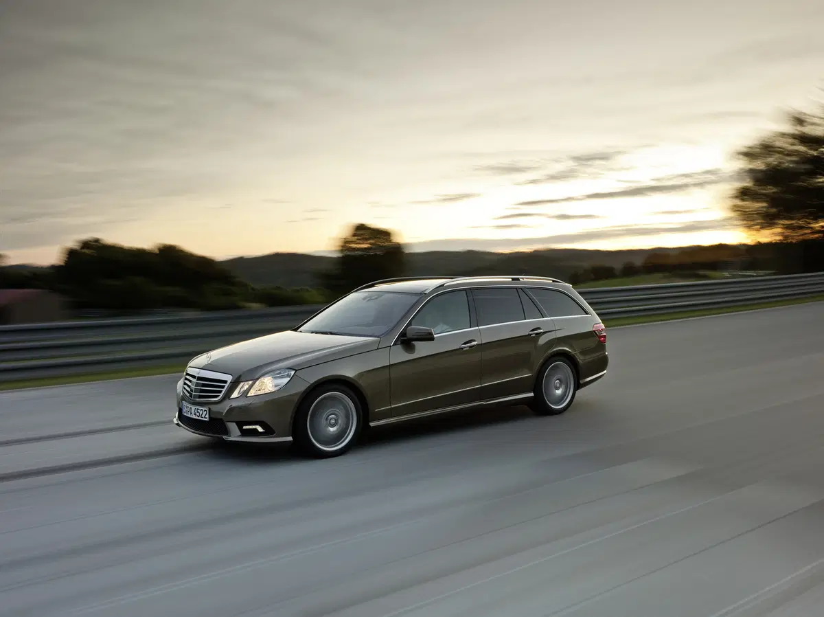 Mercedes-Benz Classe E Station Wagon 350 BlueTEC Automatic Premium (96)