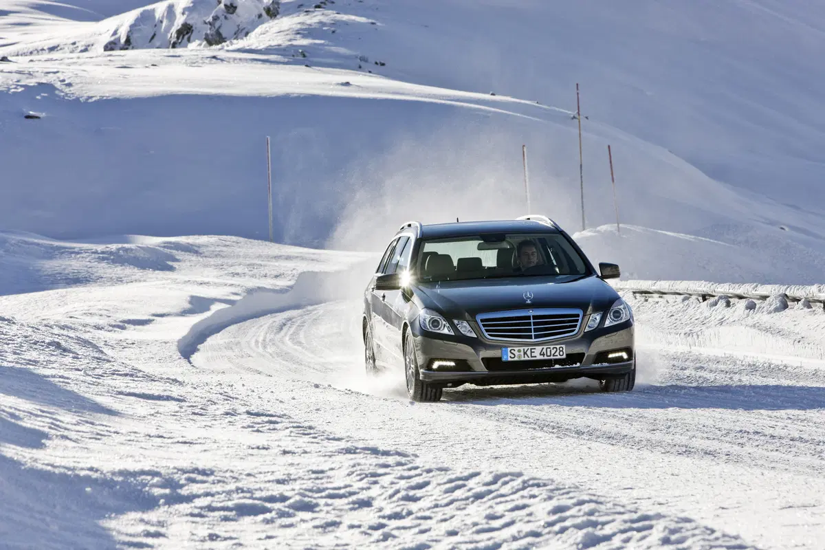 Mercedes-Benz Classe E Station Wagon 350 BlueTEC Automatic Premium (97)