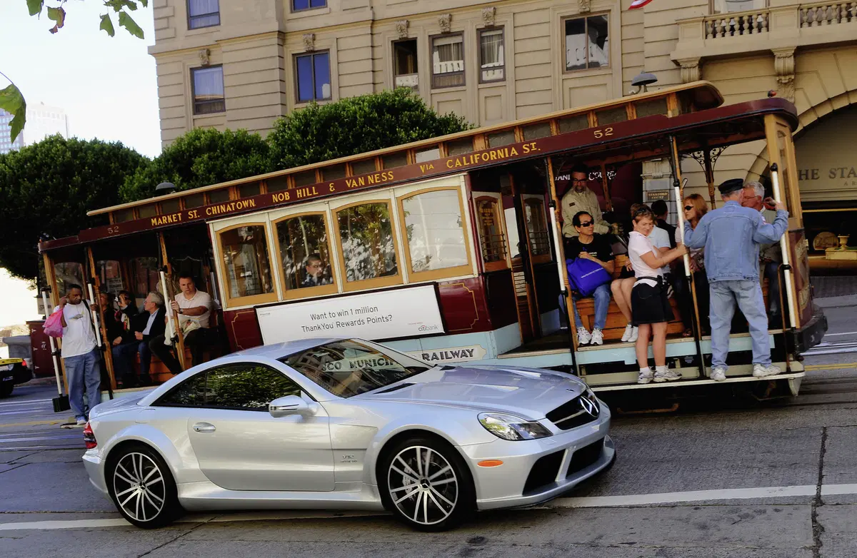 Mercedes-Benz SL (2001-11) (64)
