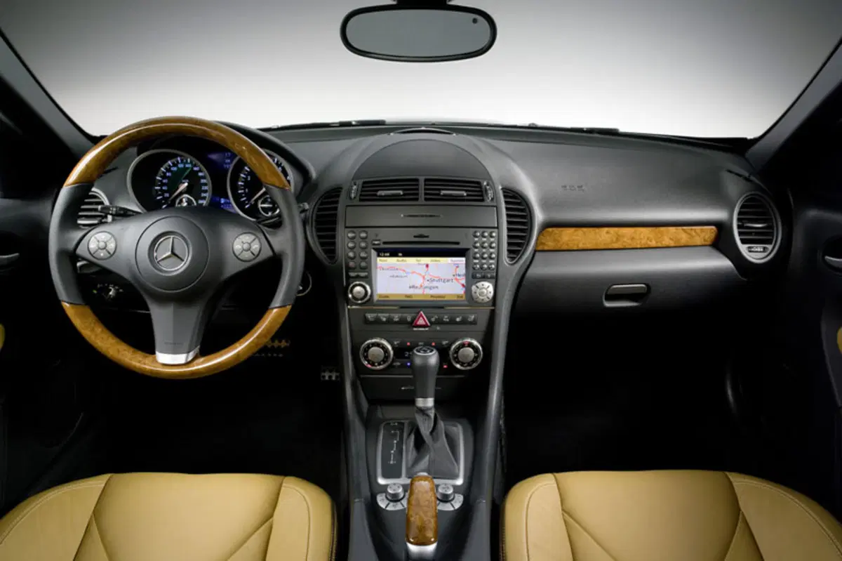 Mercedes-Benz SLK (2004-11) (9)