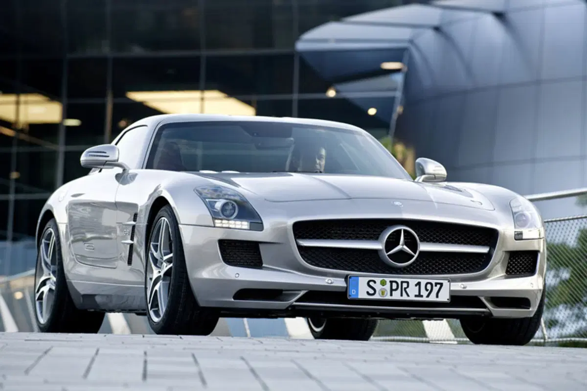 Mercedes-Benz SLS (2009-14) (7)