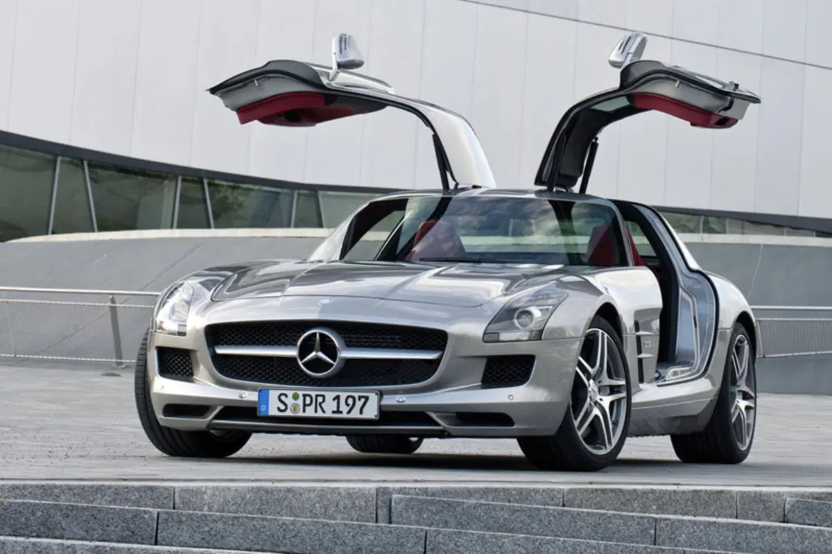 Mercedes-Benz SLS (2009-14) (9)