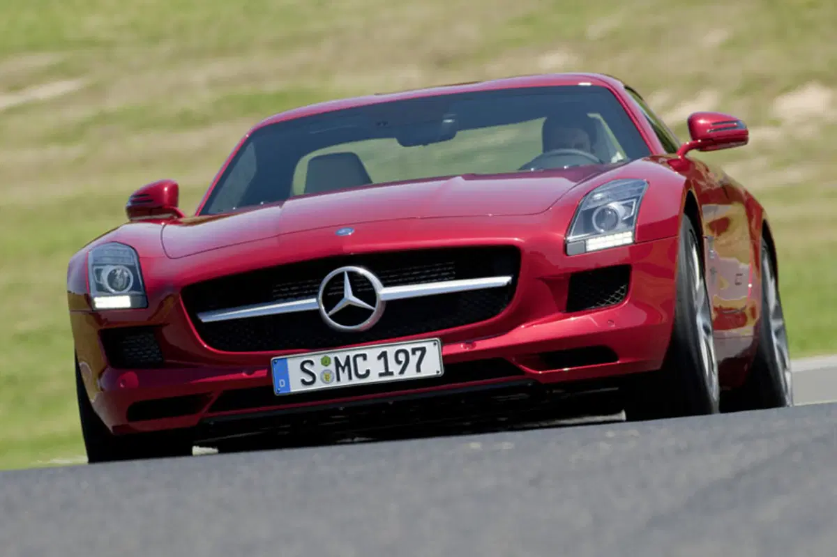 Mercedes-Benz SLS (2009-14) (15)