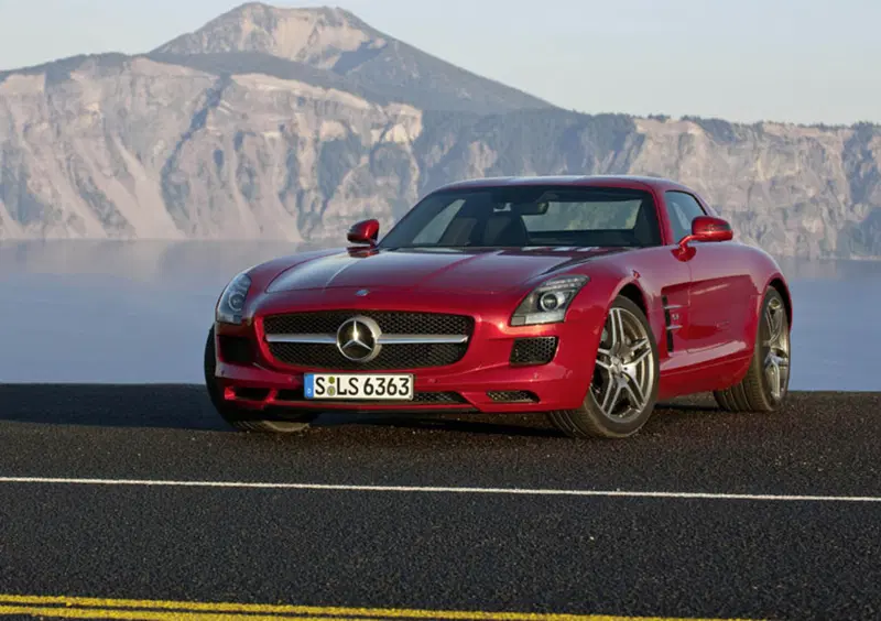 Mercedes-Benz SLS (2009-14) (17)