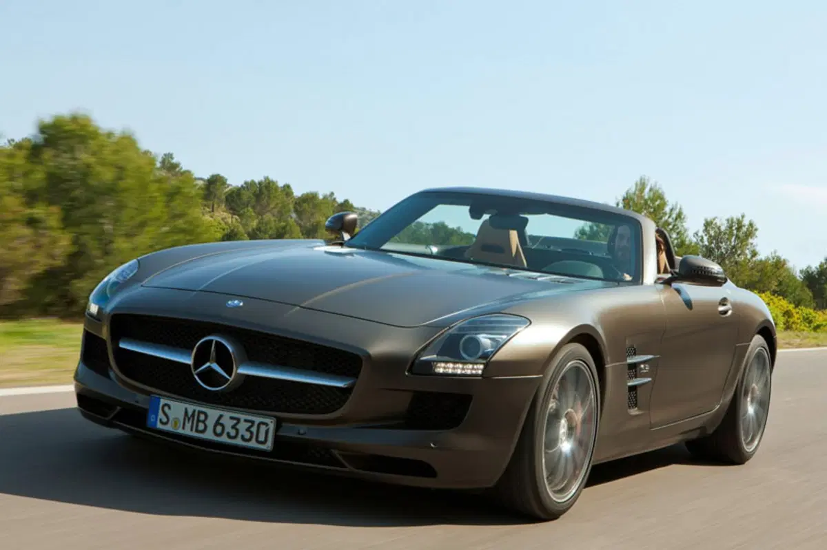Mercedes-Benz SLS (2009-14) (35)