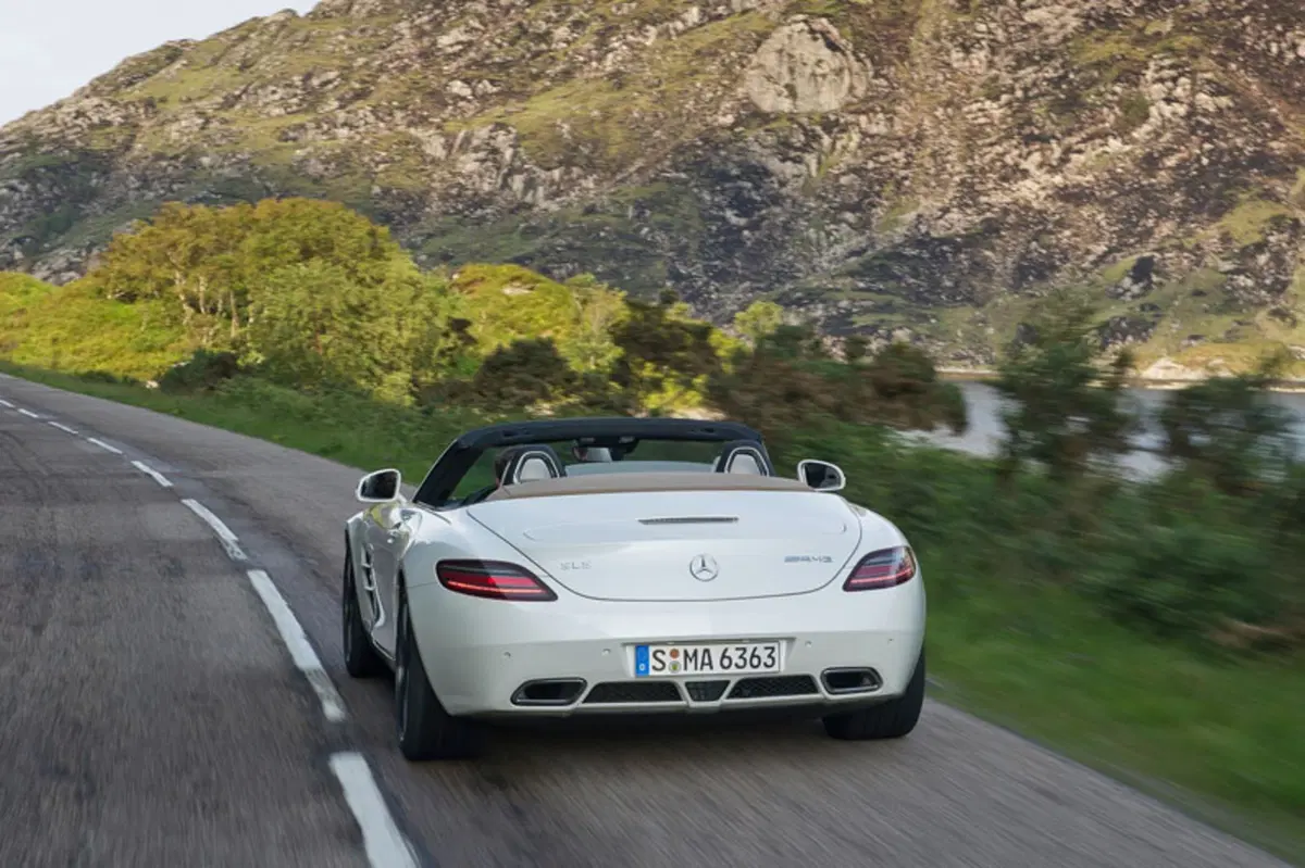 Mercedes-Benz SLS (2009-14) (45)