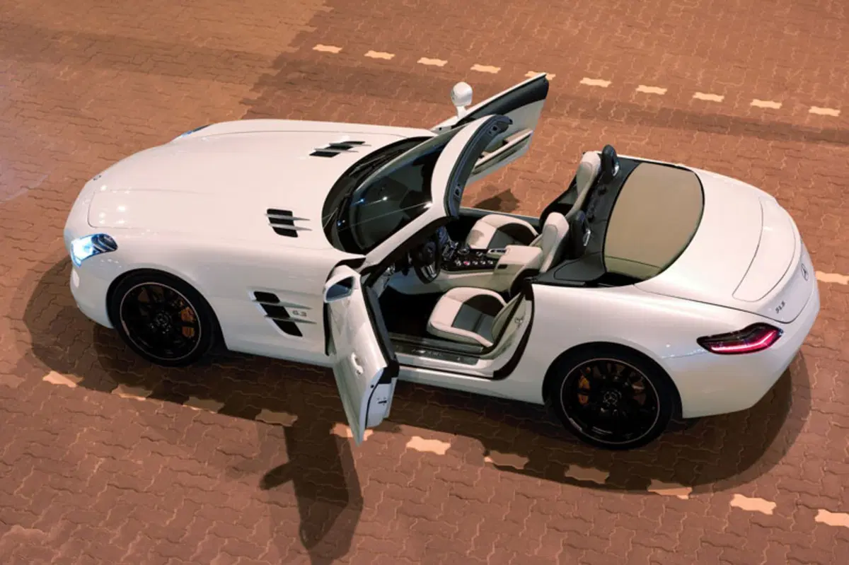 Mercedes-Benz SLS (2009-14) (55)