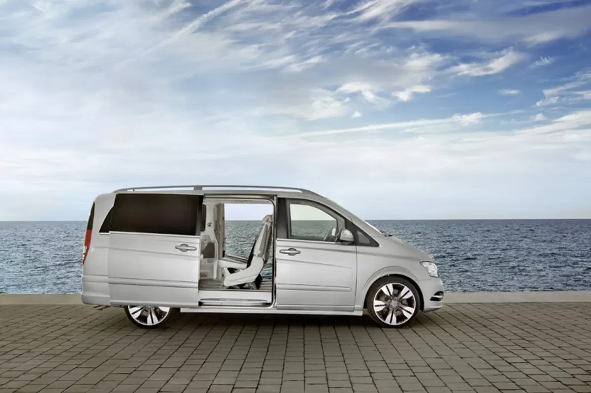 Mercedes-Benz Viano 2.2 CDI Trend (9)
