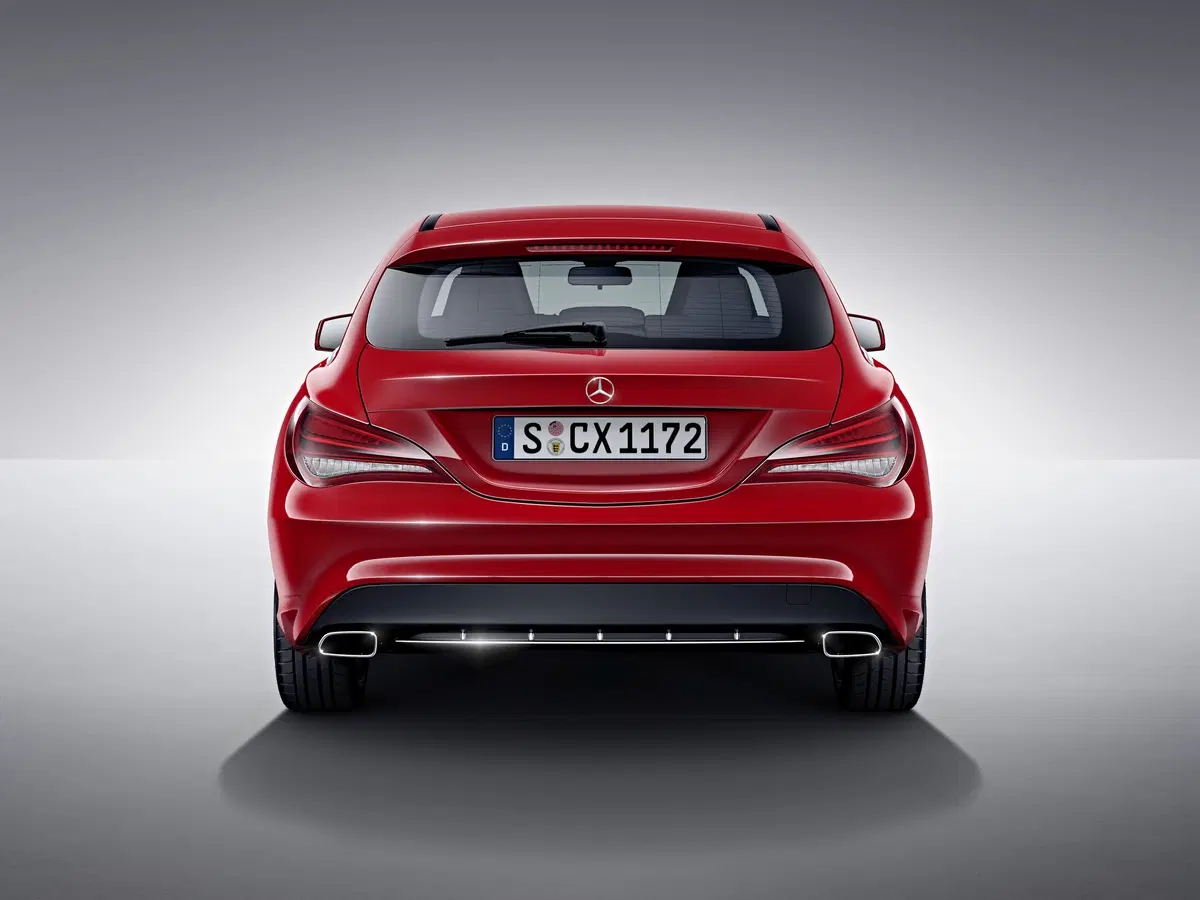 Mercedes-Benz CLA Shooting Brake 200 d 4Matic Automatic Business (4)