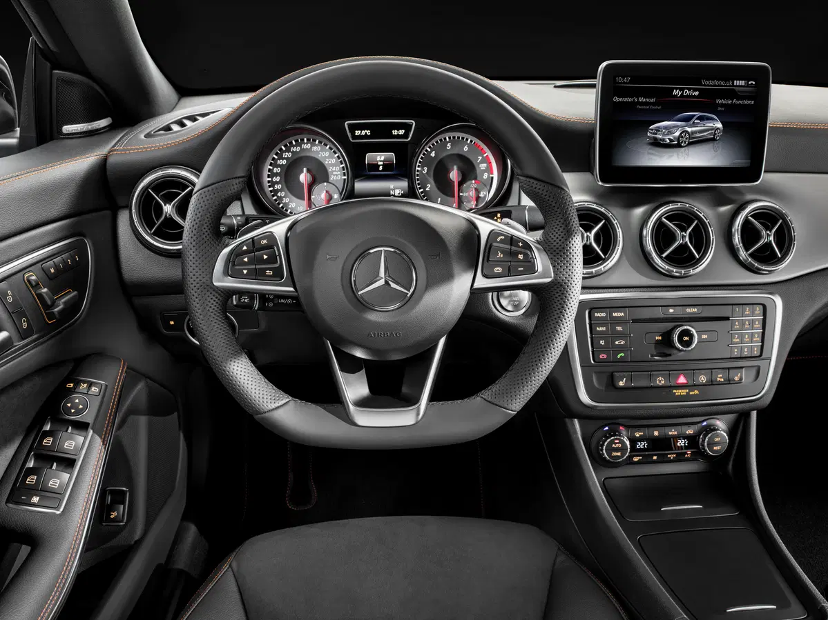 Mercedes-Benz CLA Shooting Brake 200 d 4Matic Automatic Business (22)