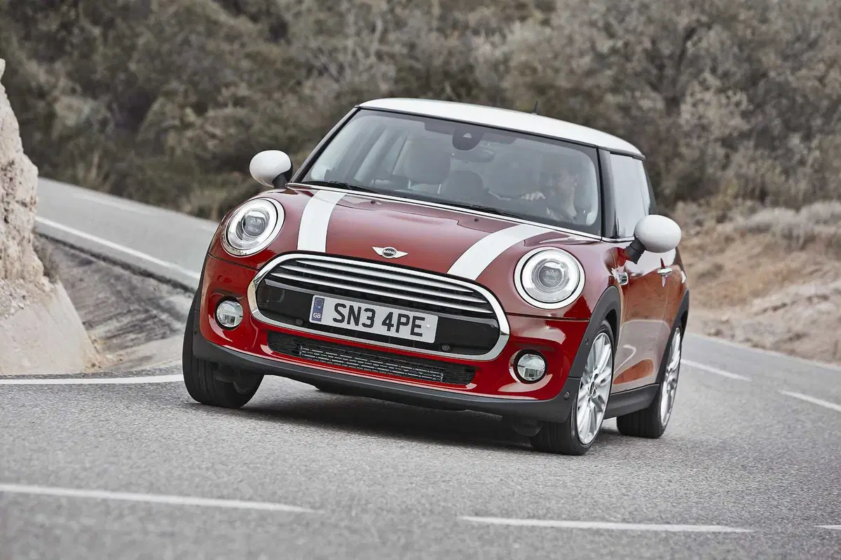 MINI Mini 2.0 Cooper S Resolute (6)
