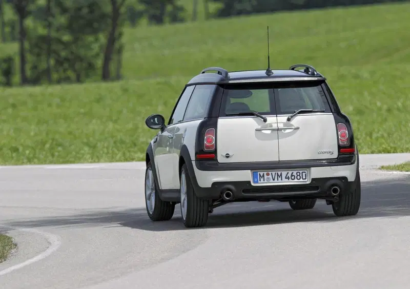 MINI Mini Clubman (2007-14) (10)