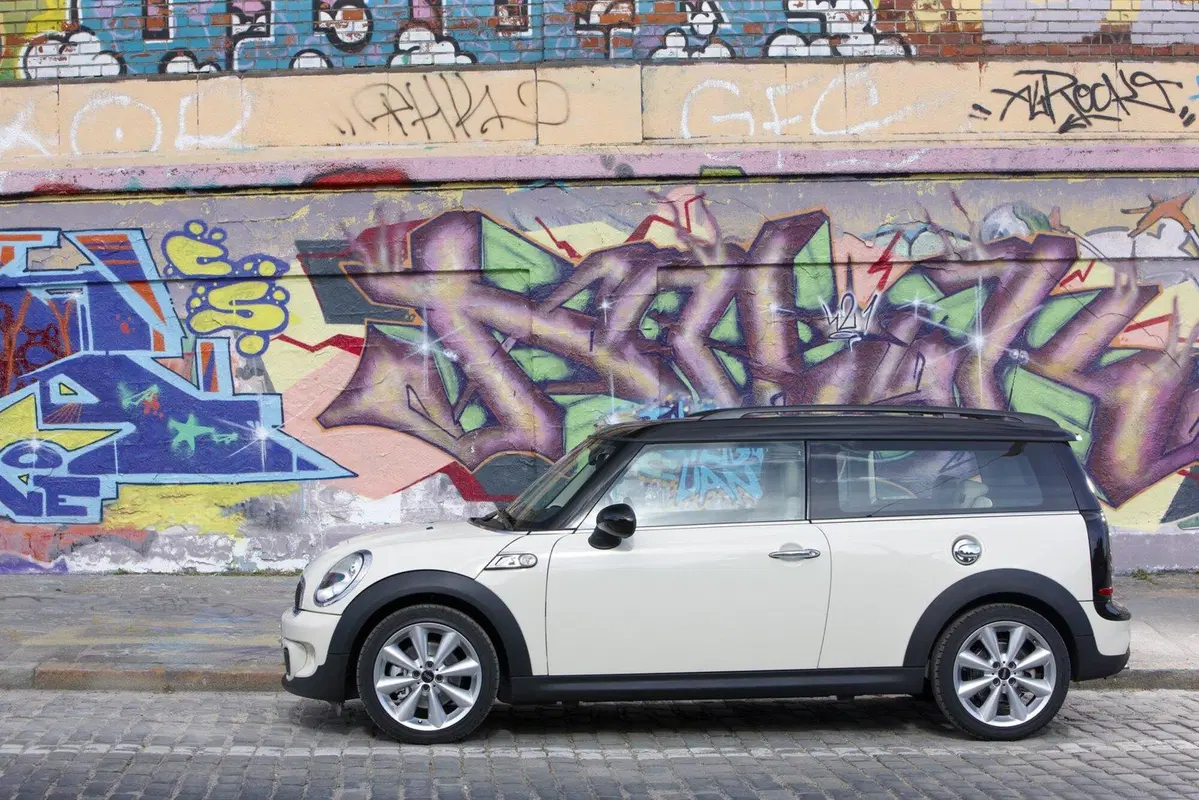 MINI Mini Clubman (2007-14) (13)