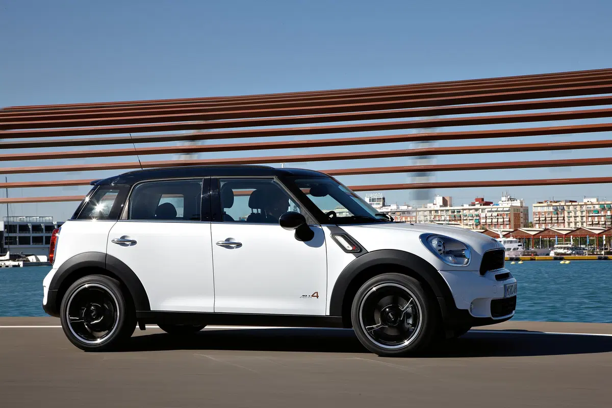MINI Mini Countryman 2.0 Cooper D Park Lane Plus Countryman ALL4 Automatica (4)