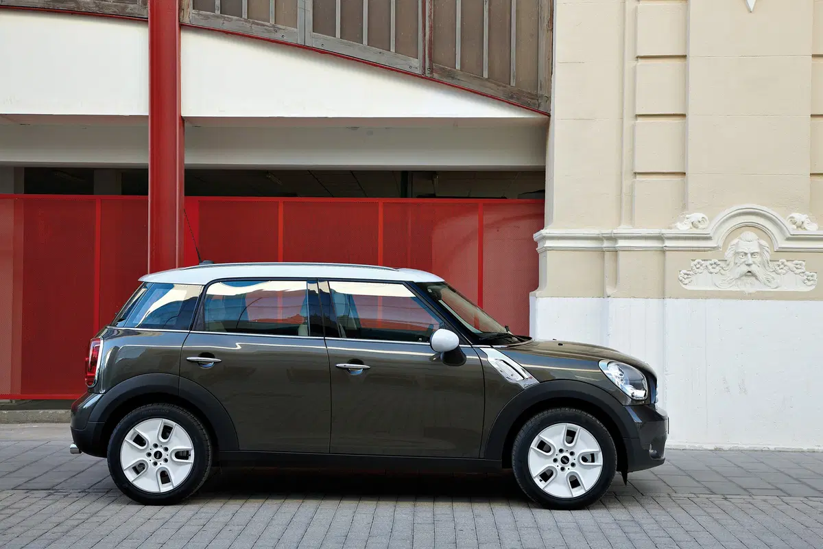 MINI Mini Countryman 2.0 Cooper D Park Lane Plus Countryman ALL4 Automatica (10)