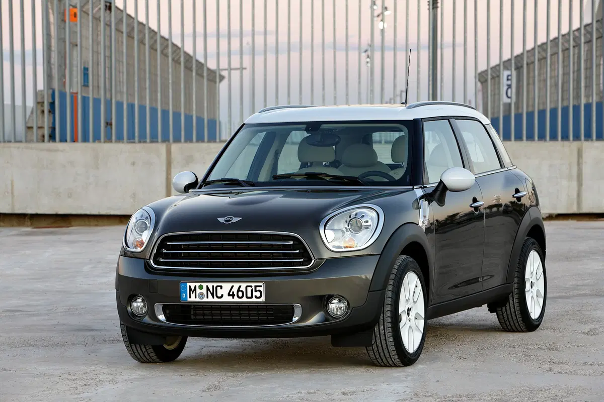 MINI Mini Countryman 2.0 Cooper D Park Lane Plus Countryman ALL4 Automatica (12)