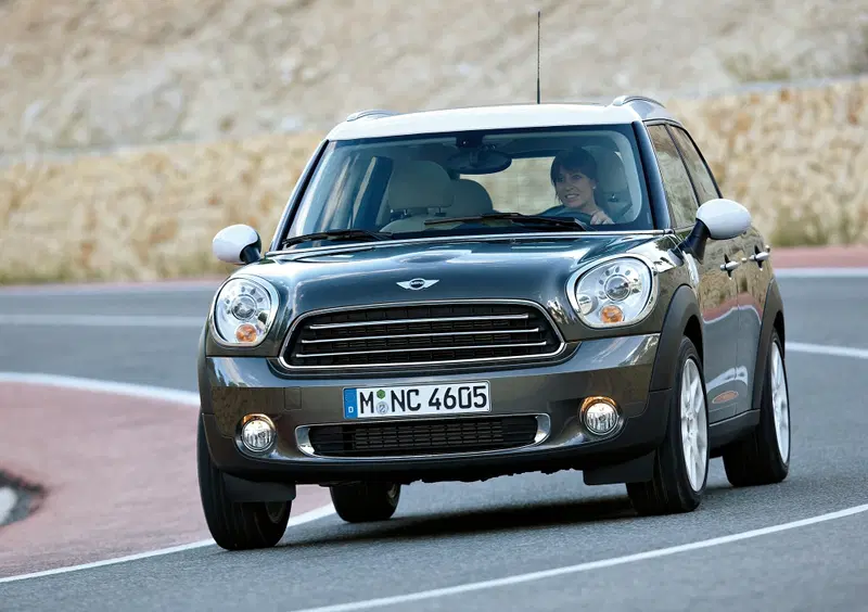 MINI Mini Countryman (2010-17) (14)