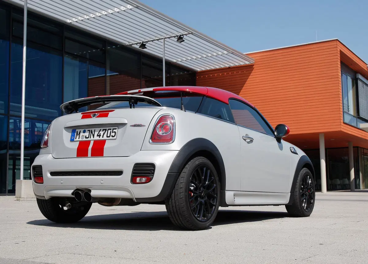 MINI Mini Coupé (2011-14) (16)