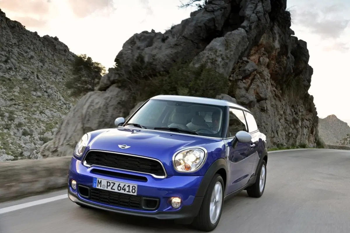 MINI Mini Paceman 1.6 Cooper D Paceman (9)