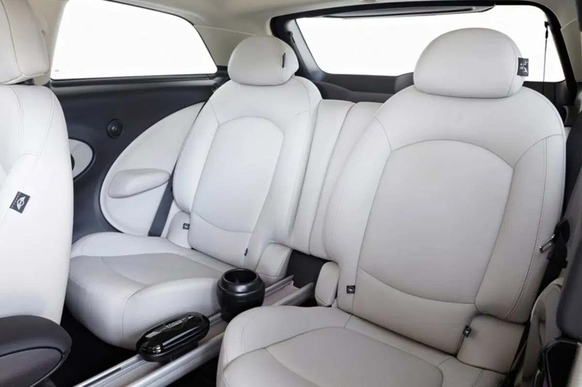 MINI Mini Paceman 1.6 Cooper D Paceman (29)