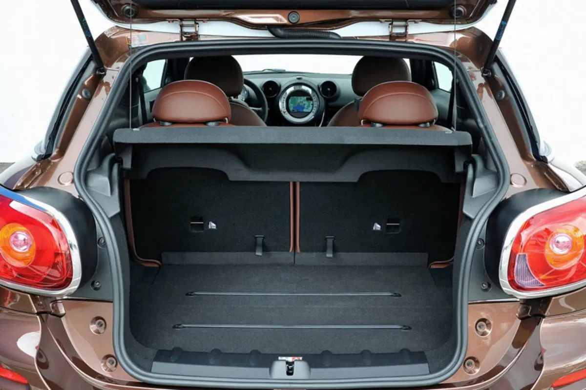 MINI Mini Paceman 1.6 Cooper D Paceman (32)
