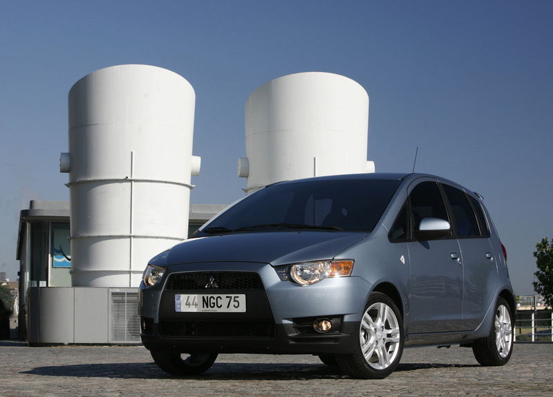 Mitsubishi Colt (2009-12)