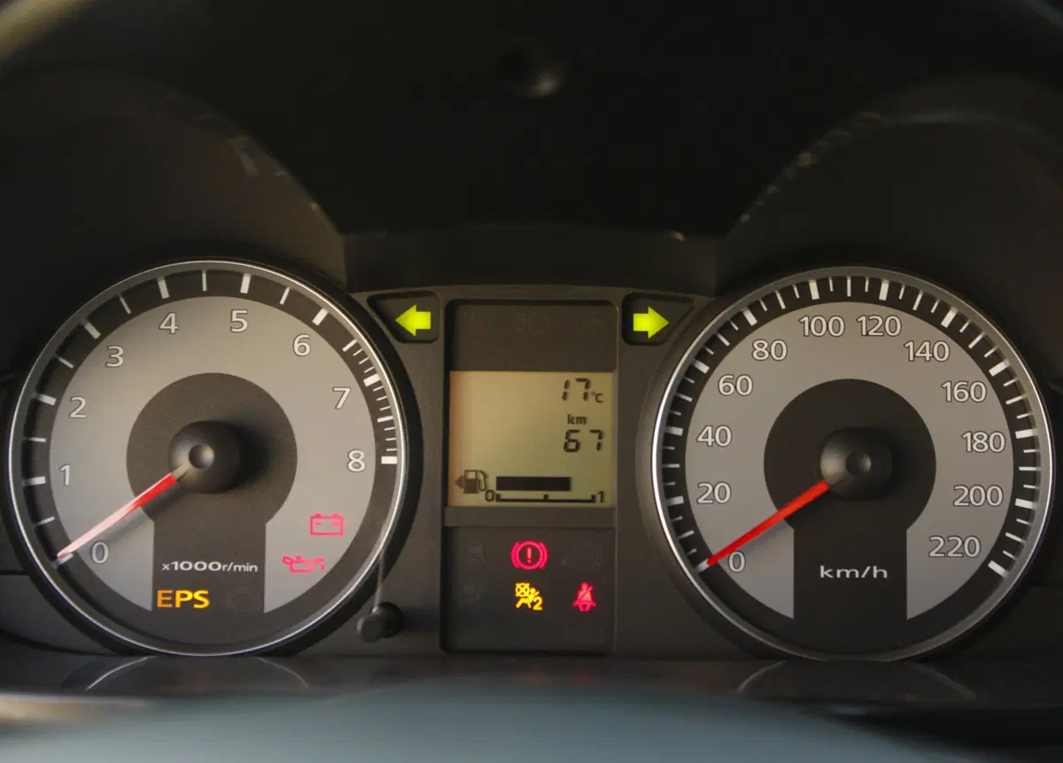 Mitsubishi Colt (2009-12) (25)