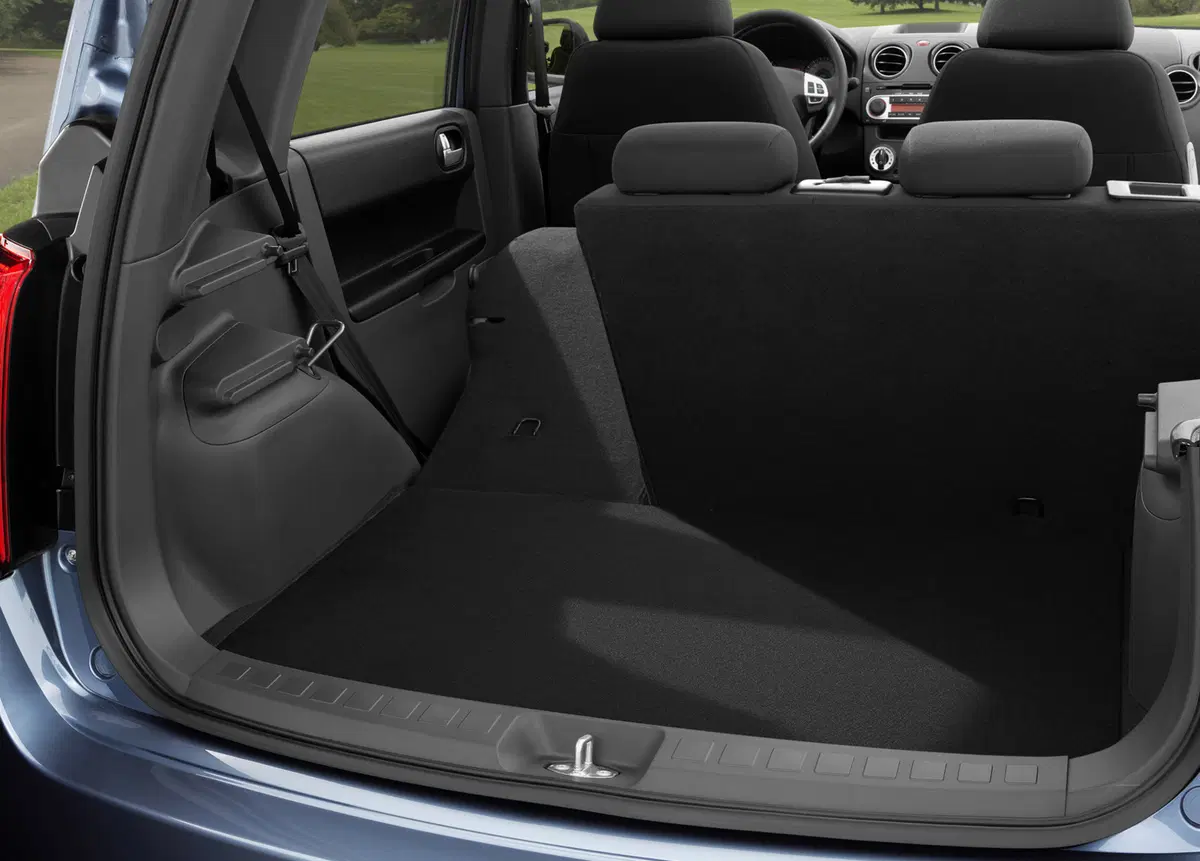 Mitsubishi Colt (2009-12) (29)