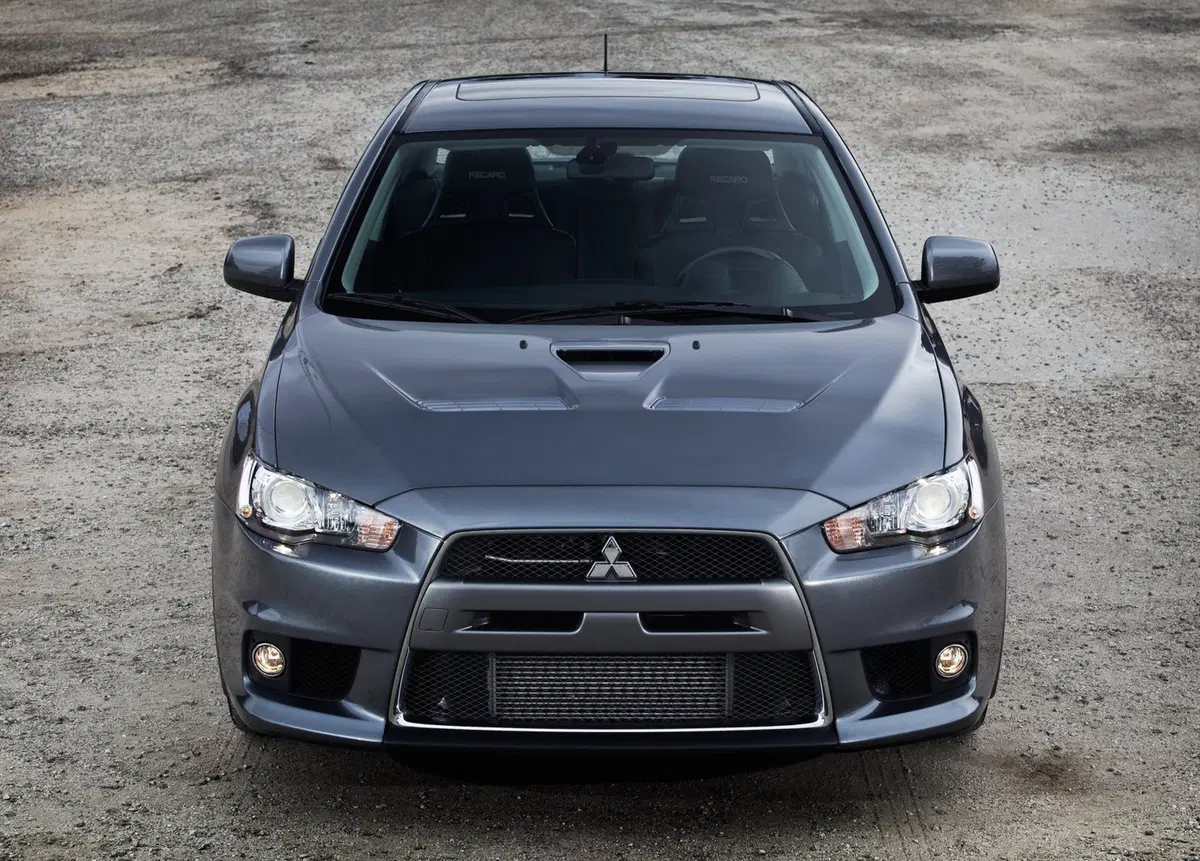 Mitsubishi Lancer Evolution (2008-12) (10)