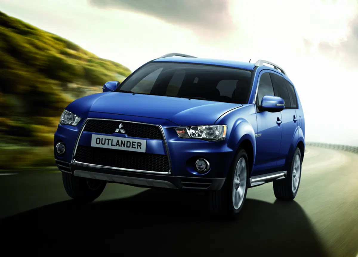Mitsubishi Outlander (2010-13) (4)