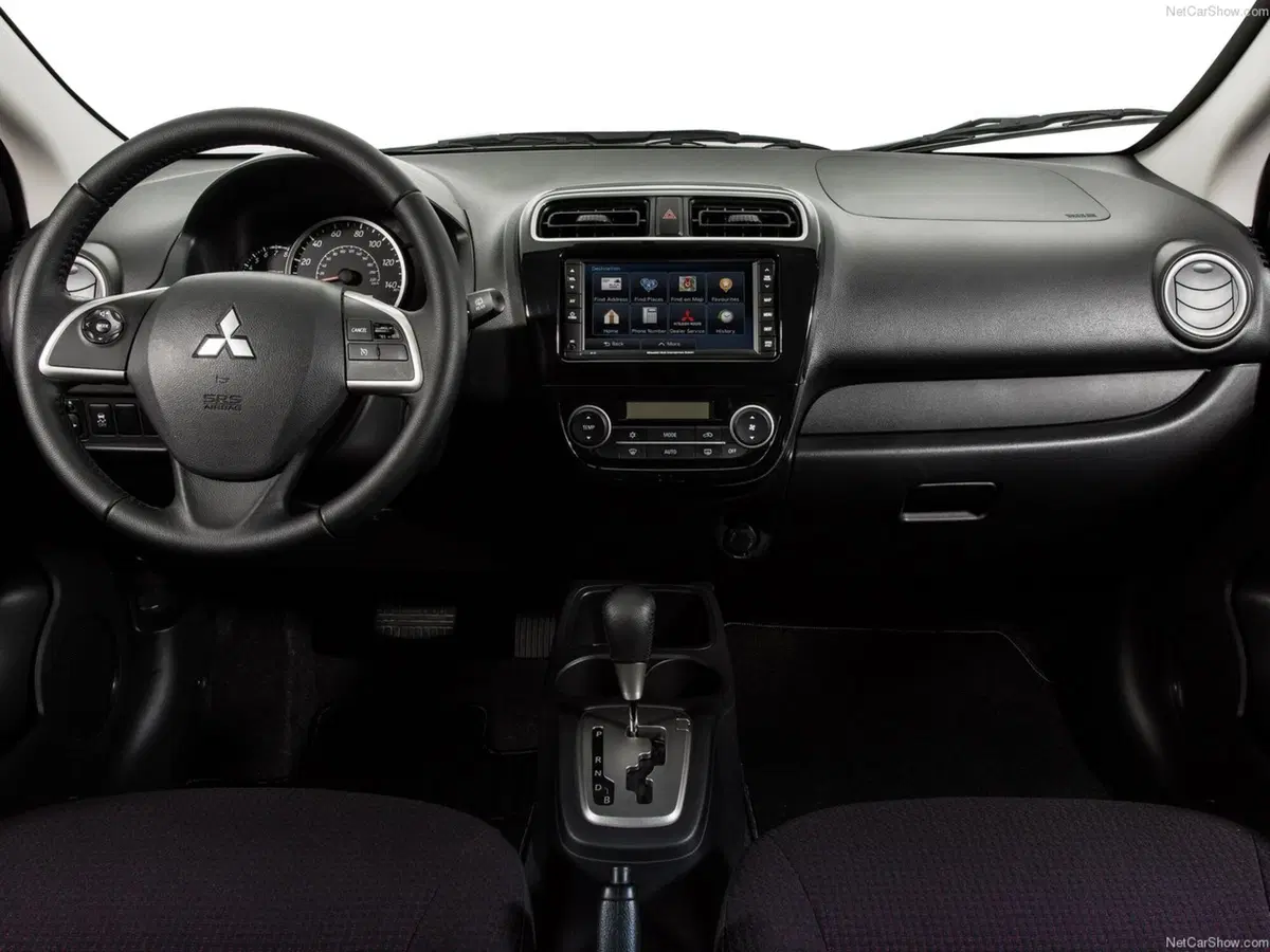 Mitsubishi Space Star (9)