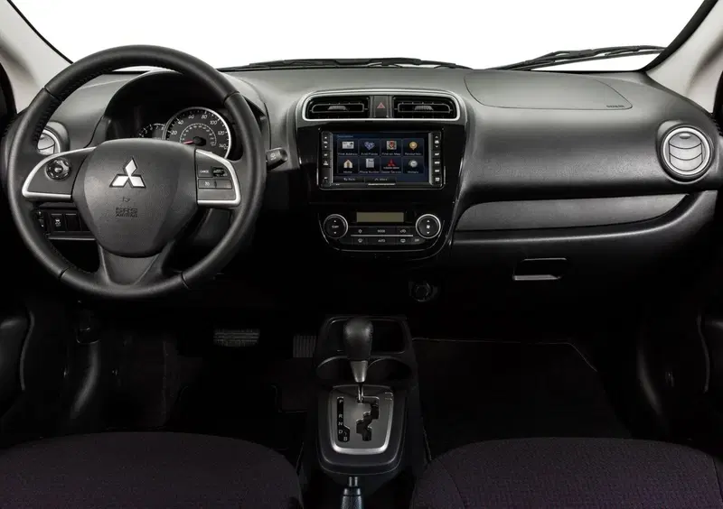 Mitsubishi Space Star (9)