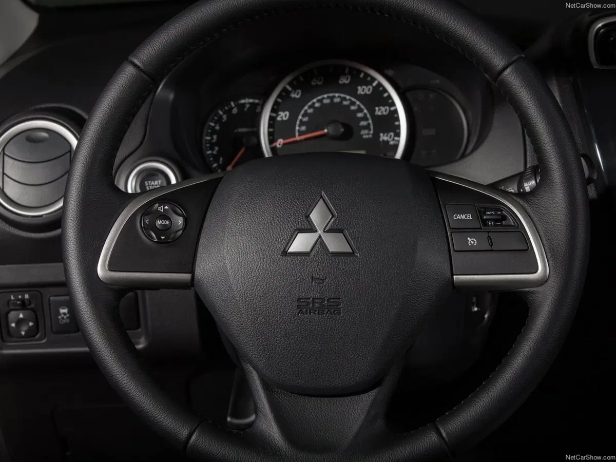 Mitsubishi Space Star (10)