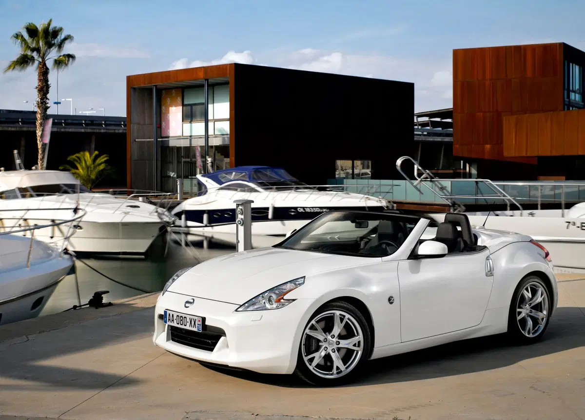 Nissan 370Z Cabrio (2010-20) (6)