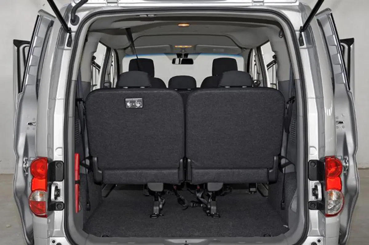 Nissan Evalia (2011-16) (19)