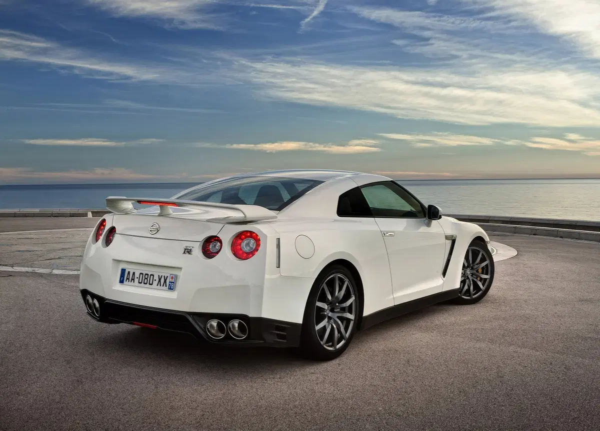 Nissan GT-R (2008-22) (33)