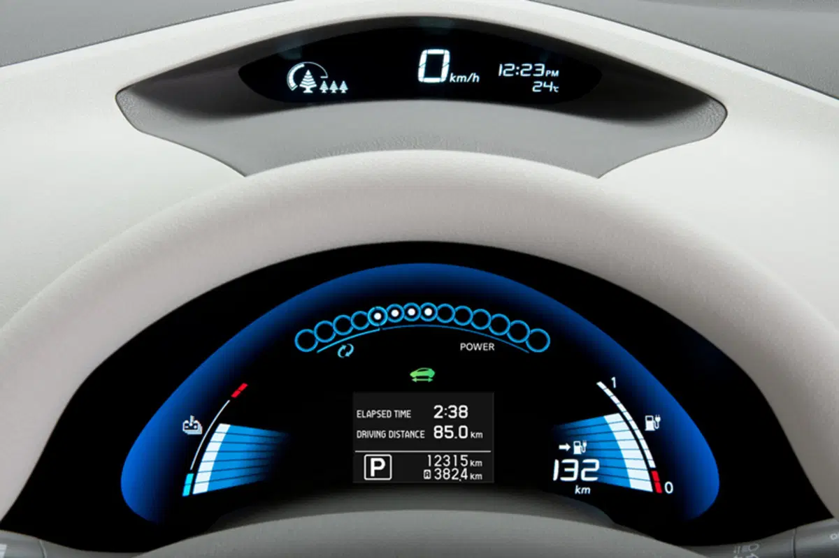Nissan Leaf (2011-17) (14)