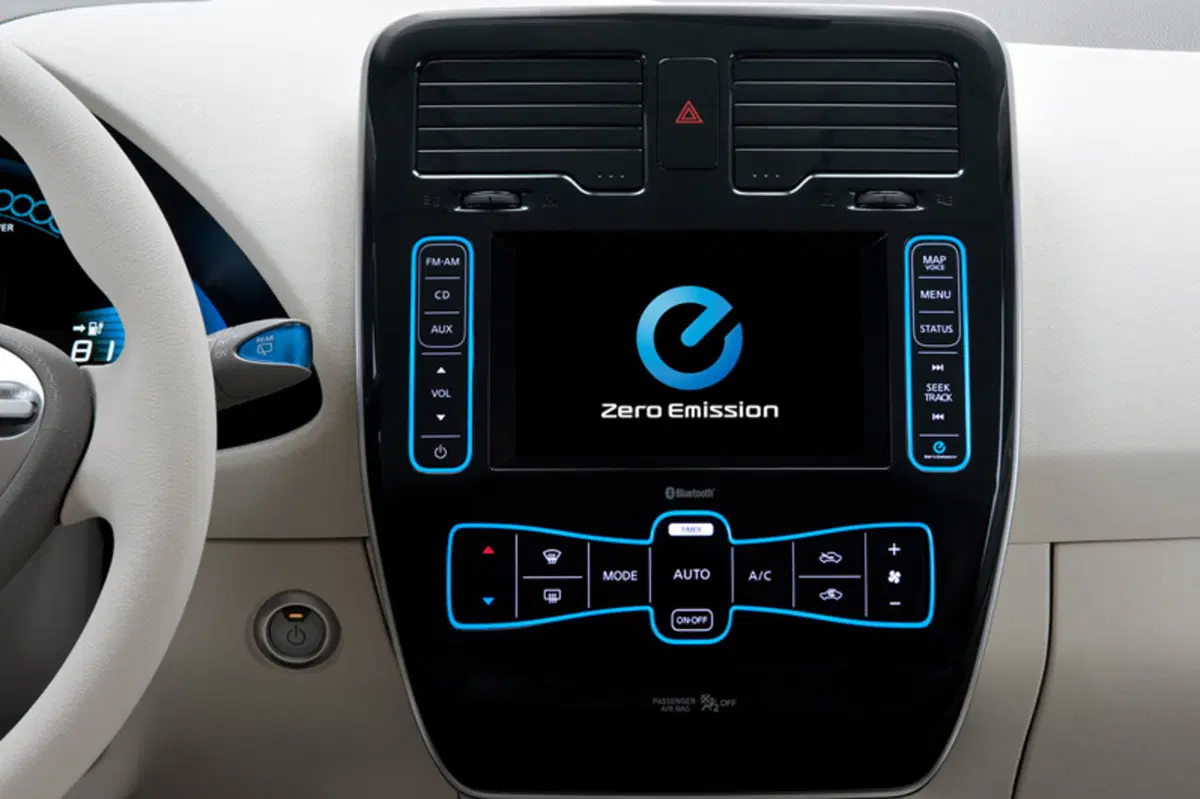 Nissan Leaf (2011-17) (17)