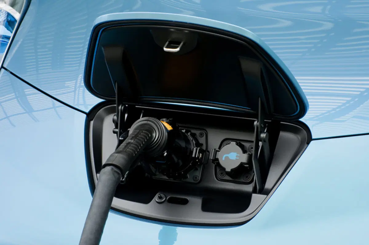 Nissan Leaf (2011-17) (18)