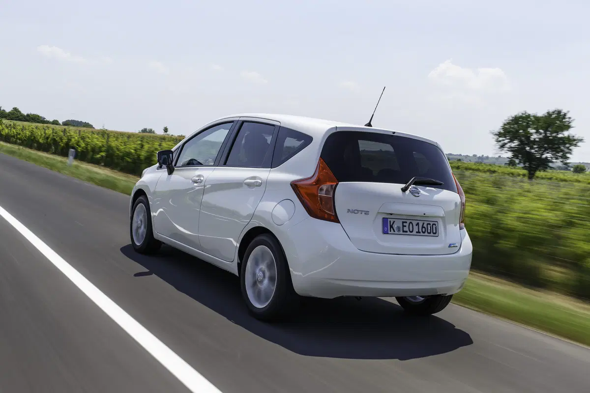 Nissan Note 1.2 12V DIG-S 98CV Acenta (4)
