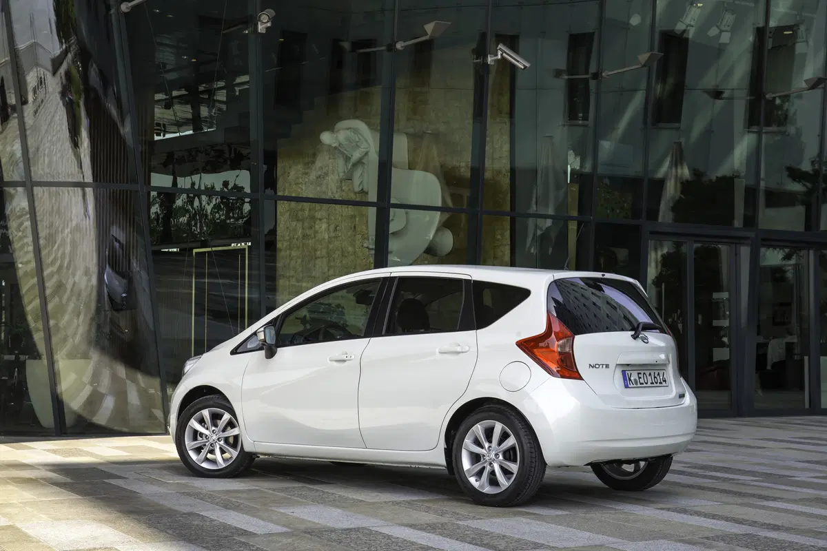 Nissan Note 1.2 12V DIG-S 98CV Acenta (14)